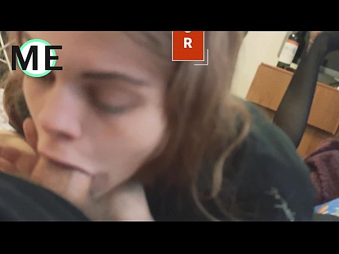 ❤️ Kontol tenggorokan, stoking robek dan tumit robek senang bertemu Video porno di id.shufflesex-com.ru